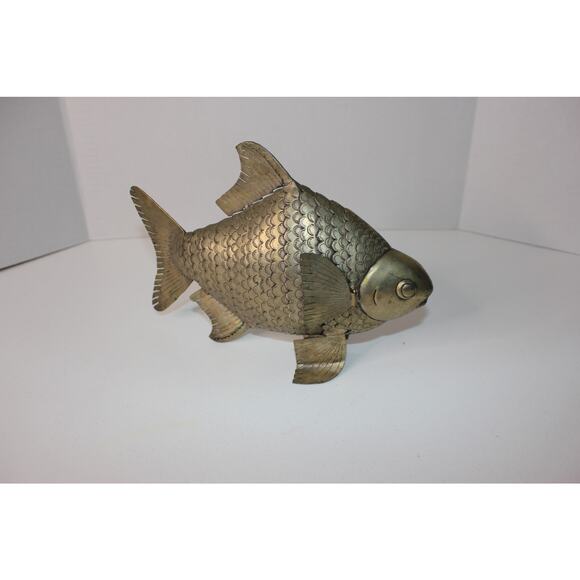 Antique Bronze Fish Statue 10